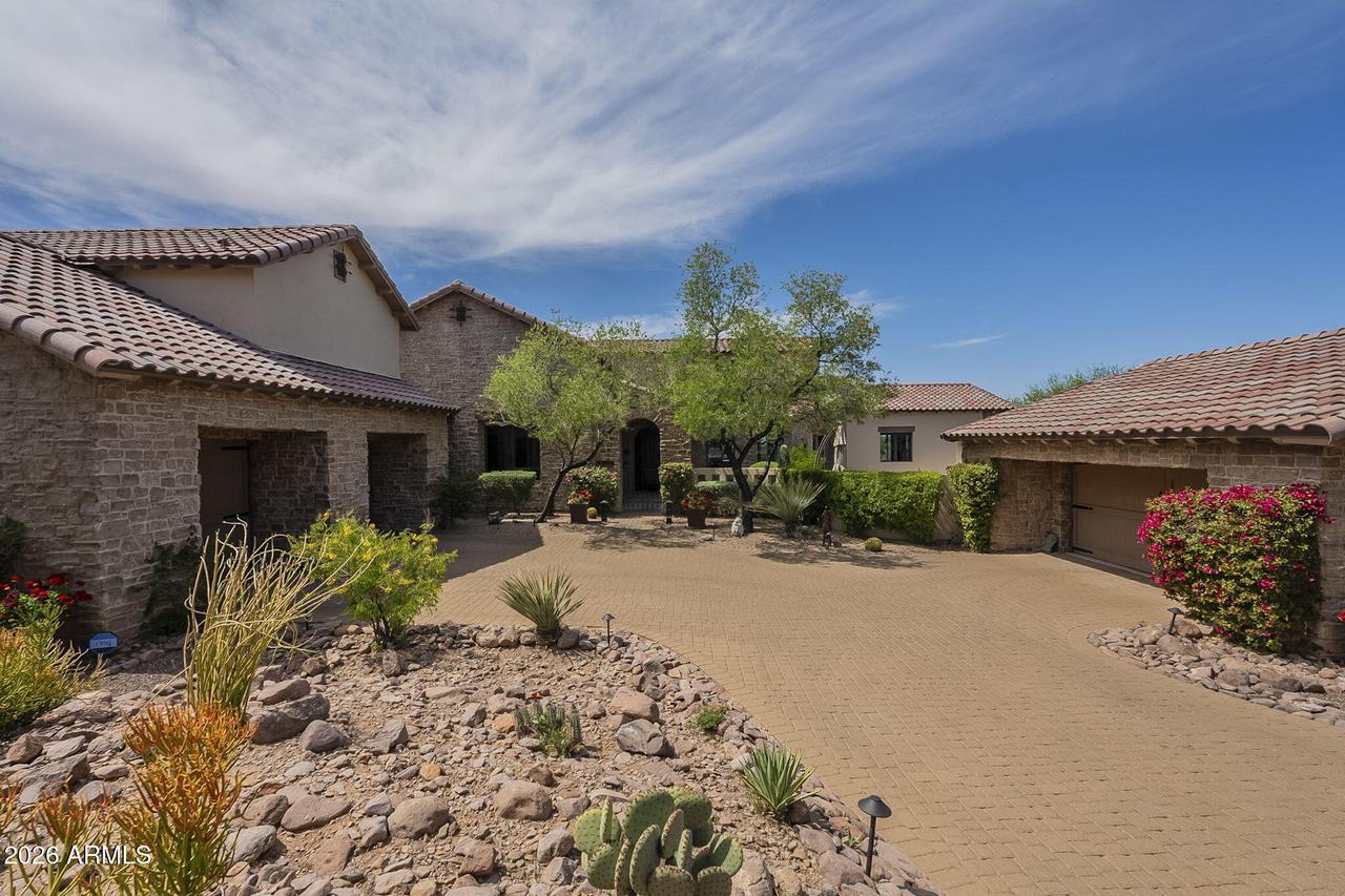 2560 S Geronimo Head Tr., Gold Canyon, AZ 85118