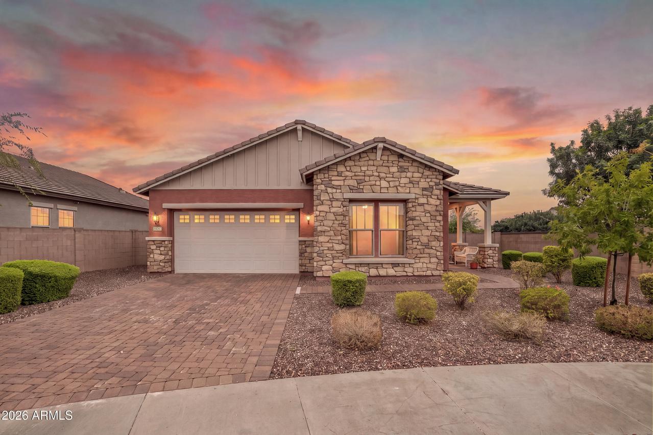 19087 E Walnut Ct., Queen Creek, AZ 85142