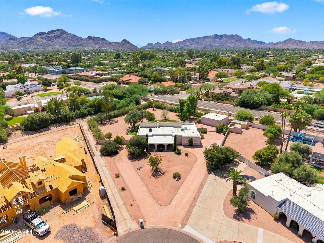 9808 N 64th Pl., Paradise Valley, AZ 85253