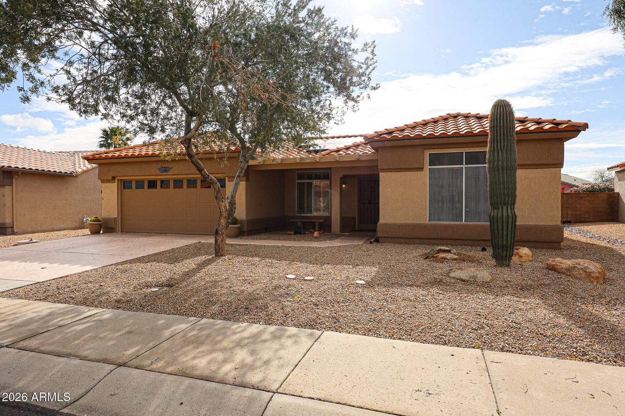 13665 W Antelope Dr., Sun City West, AZ 85375