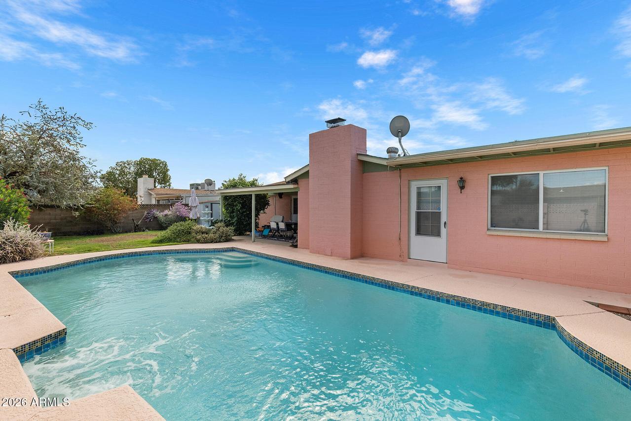 3850 W Carol Ave., Phoenix, AZ 85051