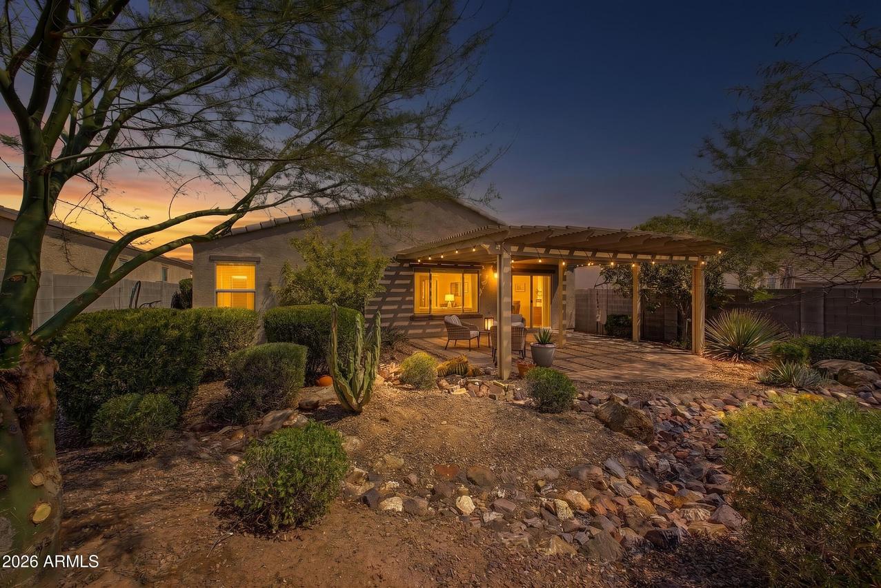 18437 E El Buho Pequeno, Gold Canyon, AZ 85118