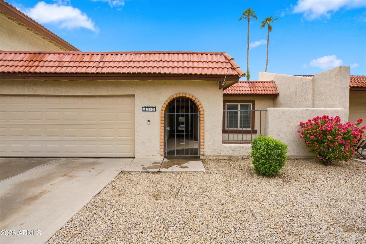 5210 E Saguaro Cir., Phoenix, AZ 85044