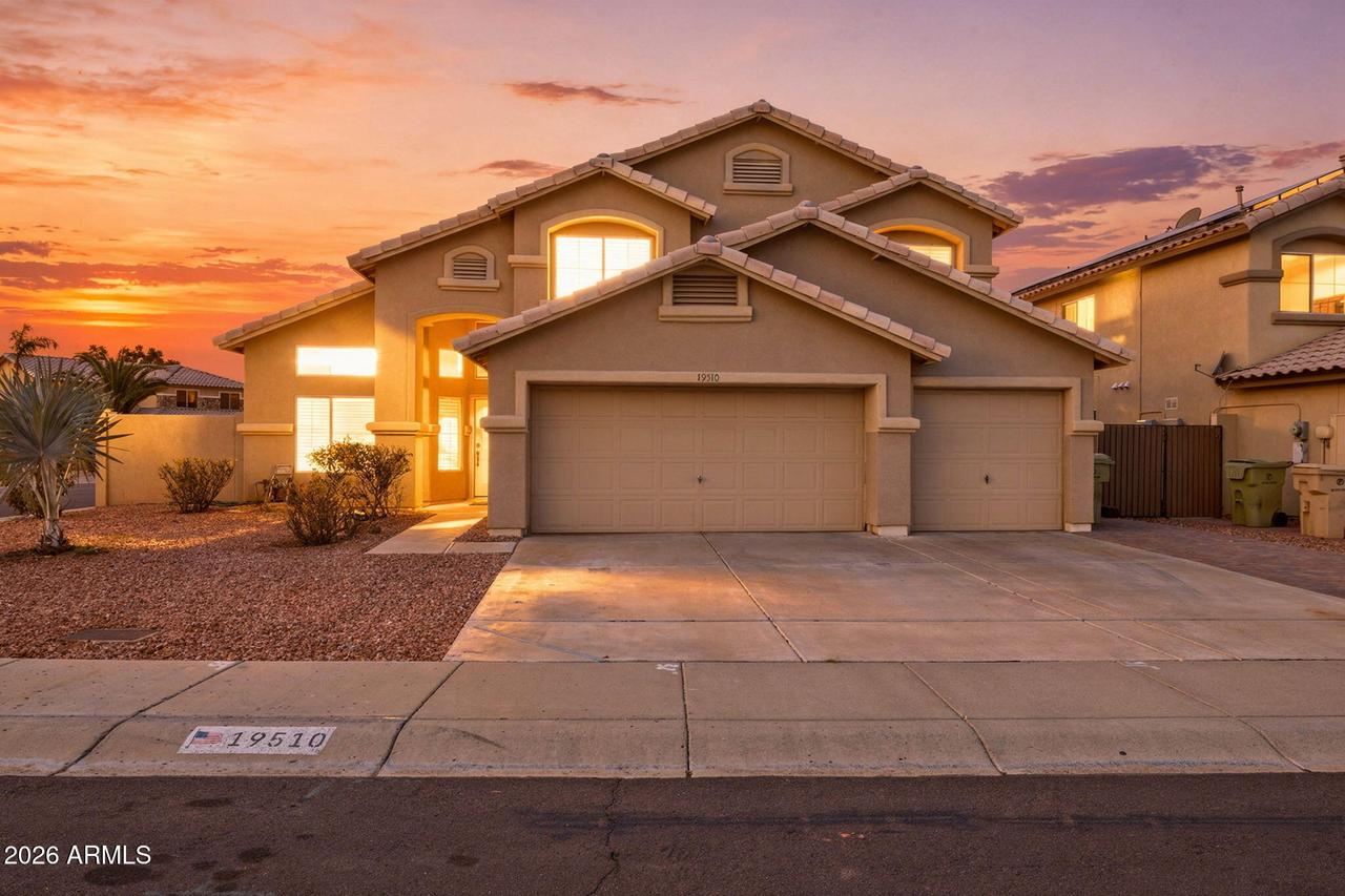 19510 N 55th Dr., Glendale, AZ 85308