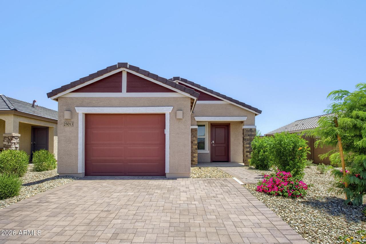 25013 N 174th Ln., Surprise, AZ 85387