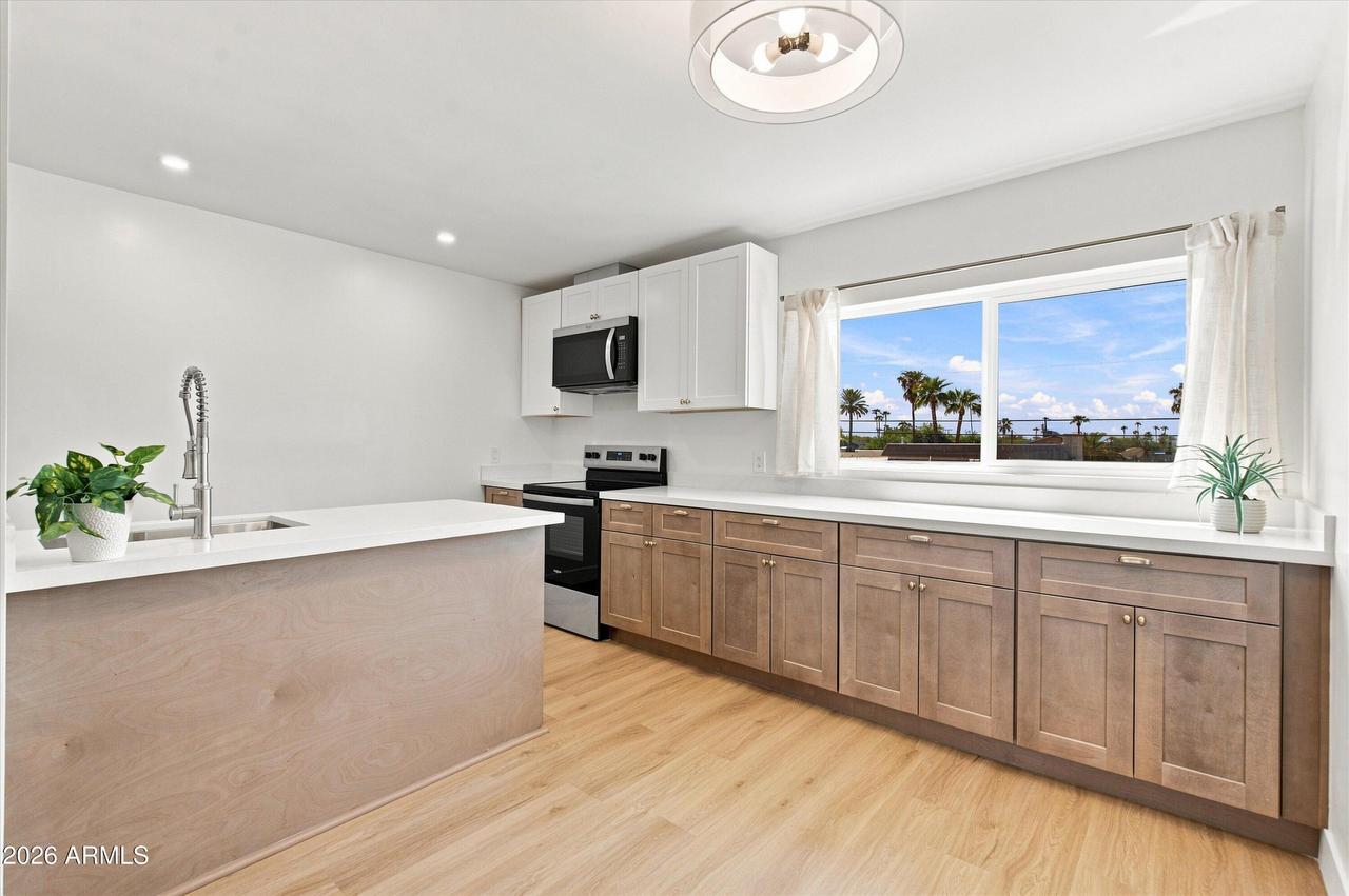 3737 E Turney Ave. #226, Phoenix, AZ 85018