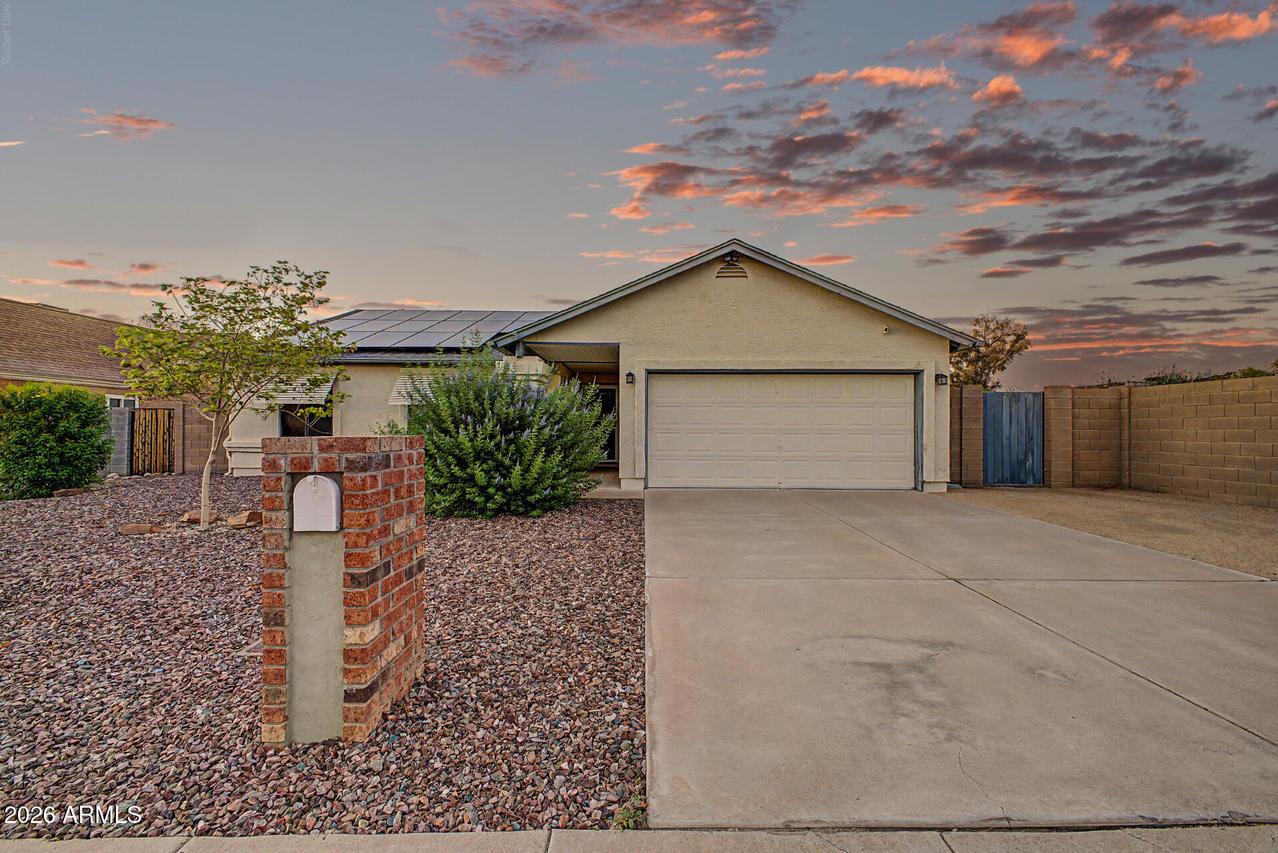 4808 W Mcrae Way, Glendale, AZ 85308