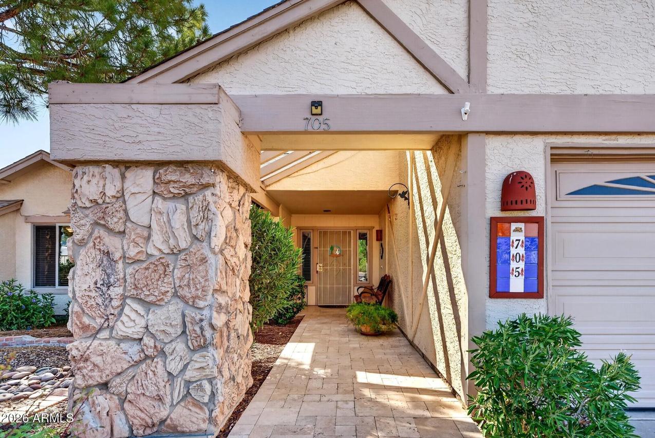 705 W Alamo Dr., Chandler, AZ 85225