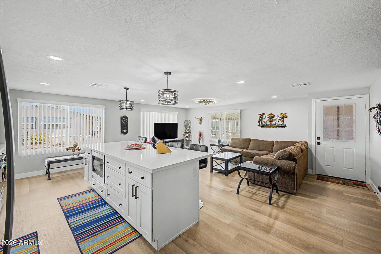 2727 E University Dr. #77, Tempe, AZ 85288