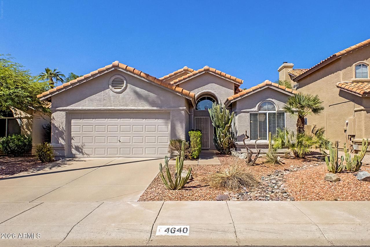 4640 E Michelle Dr., Phoenix, AZ 85032