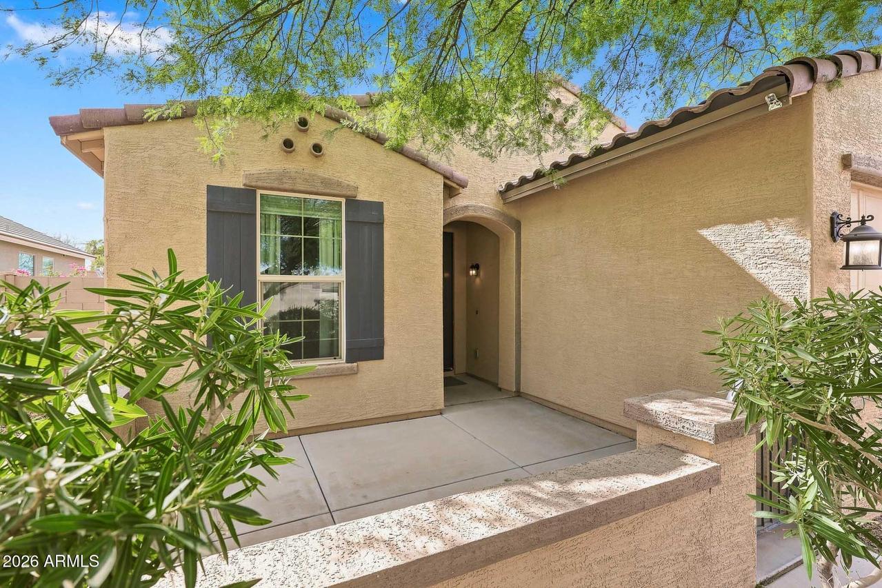 7724 S 23rd St., Phoenix, AZ 85042