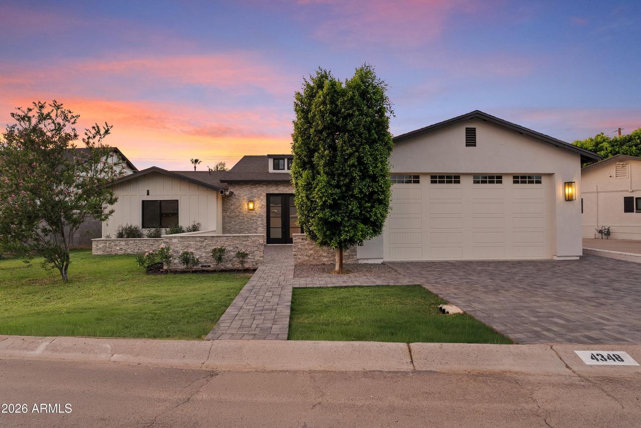 4348 E Mitchell Dr., Phoenix, AZ 85018