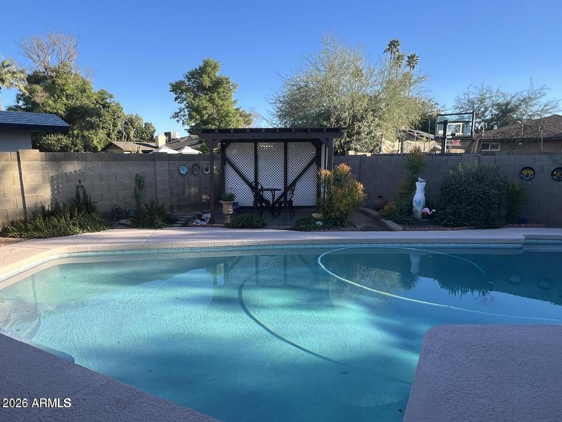 1701 E Julie Dr., Tempe, AZ 85283
