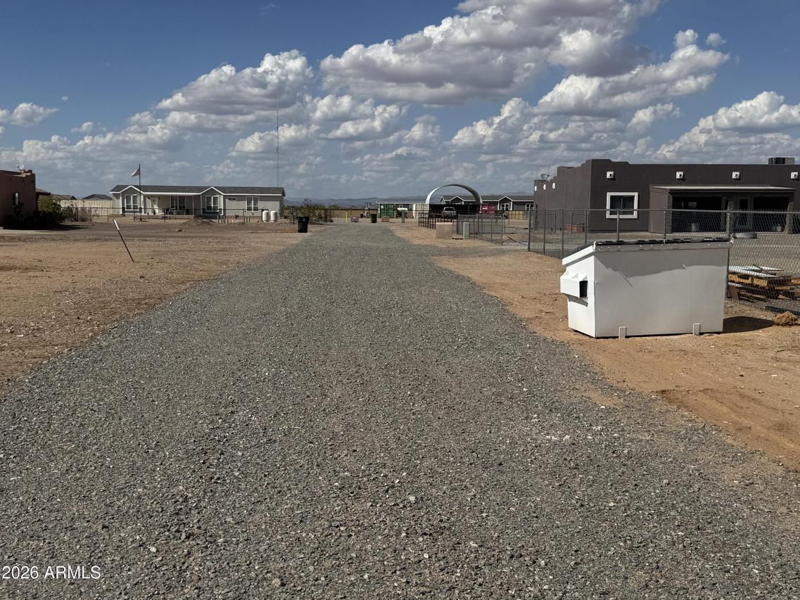 2881X W 253rd Ln. #-, Wittmann, AZ 85361