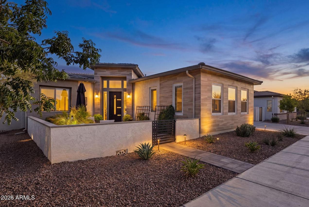 1237 W Cherrywood Dr., San Tan Valley, AZ 85140