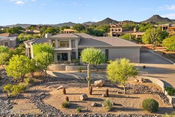New Homes with Master Bedrooms on the 1st Floor That Attend Desert Sun Academy: August 29th to September 4th