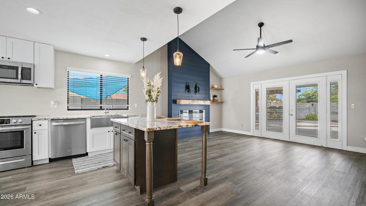 1532 E Morelos St. #NEAT, Chandler, AZ 85225