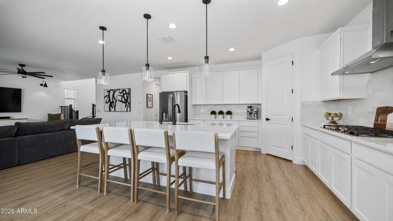 7516 W Odeum Ln., Phoenix, AZ 85043