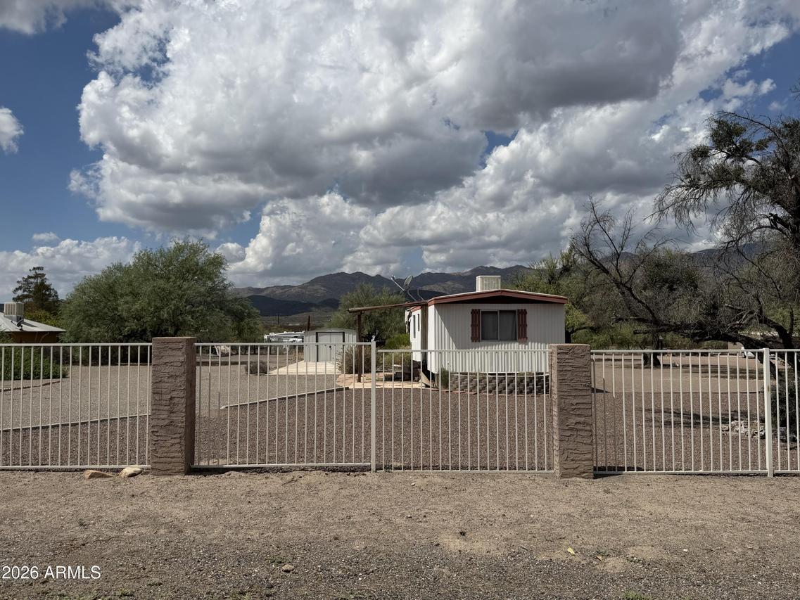 34150 S Luellen Dr. #3, Black Canyon City, AZ 85324
