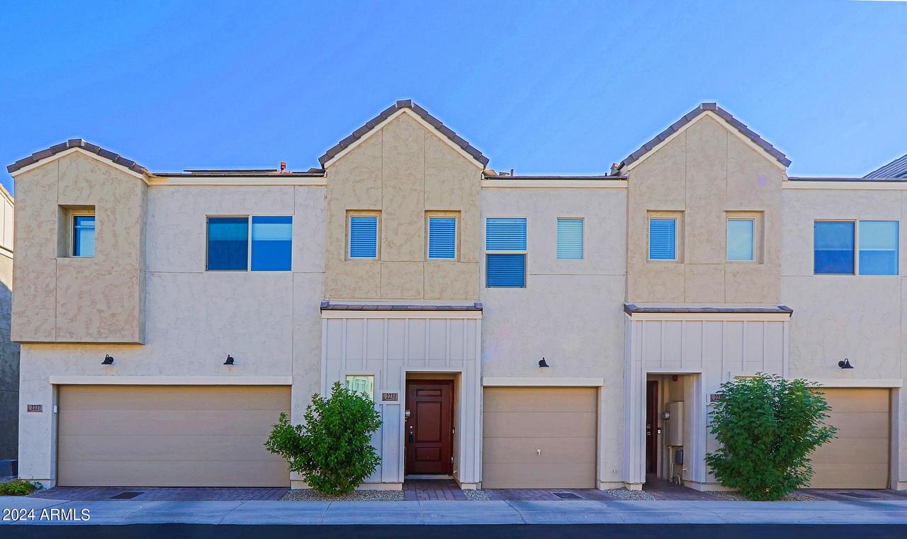 2231 W Laurie Ln., Phoenix, AZ 85021