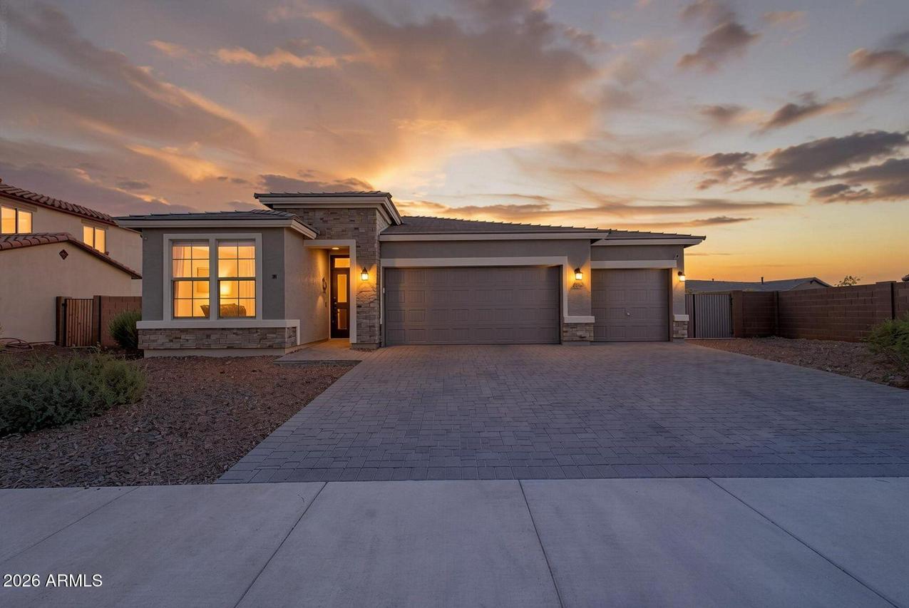 18025 W Hilton Ave., Goodyear, AZ 85338
