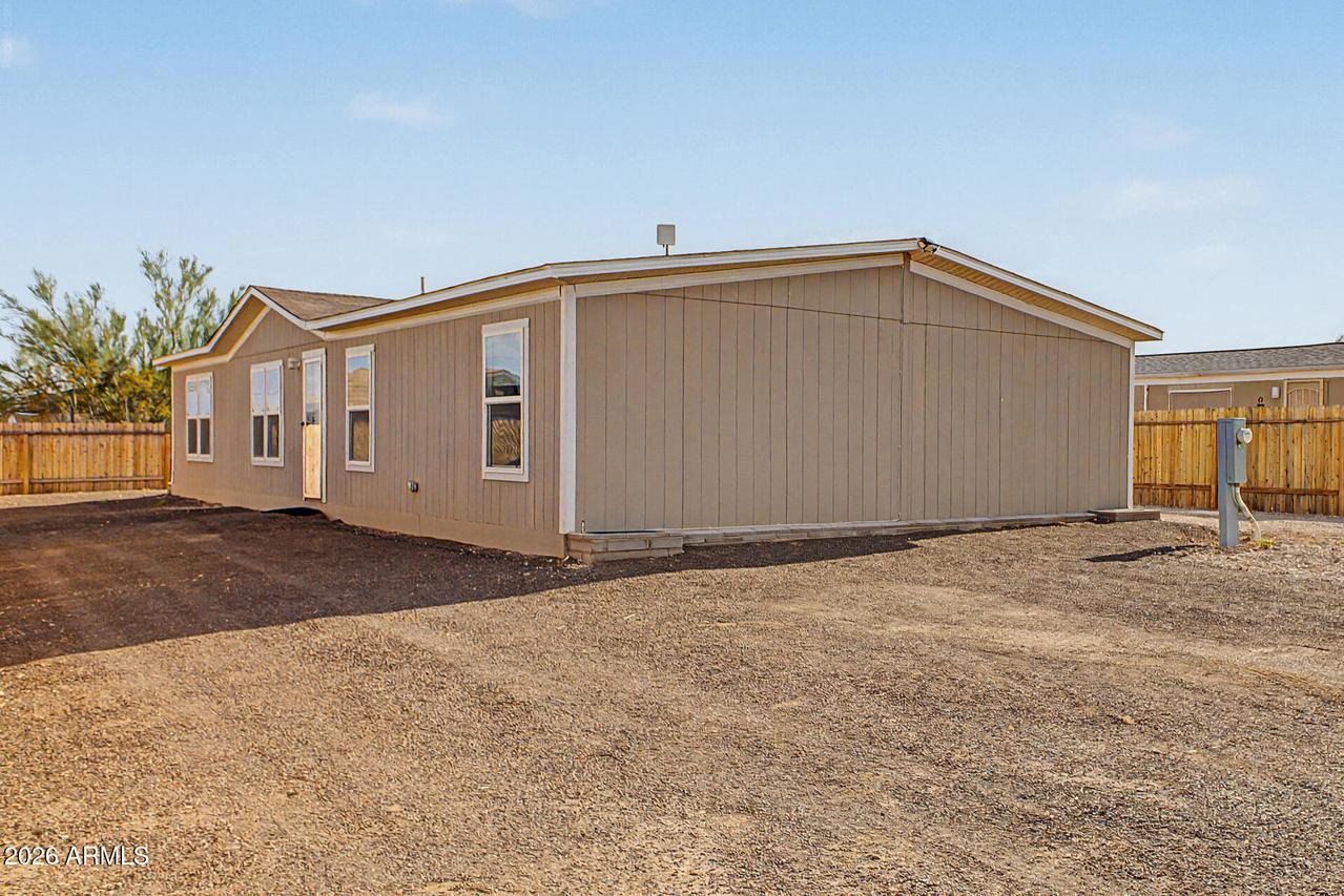 22425 W Pleasant Ln., Wittmann, AZ 85361