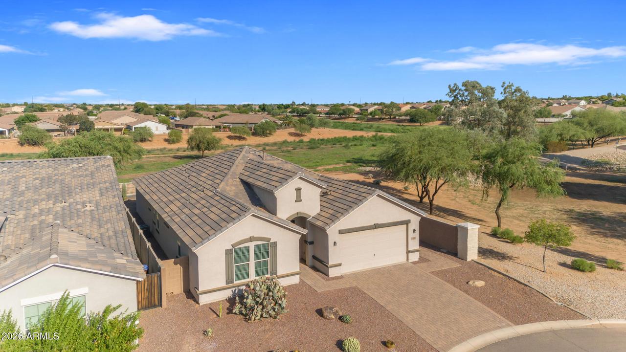 35259 N Donovan Dr., San Tan Valley, AZ 85144
