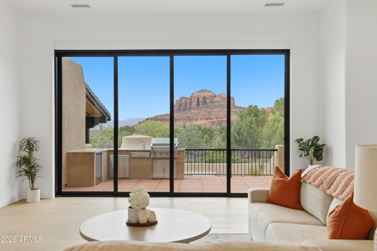 185 Red Rock Dr., Sedona, AZ 86351