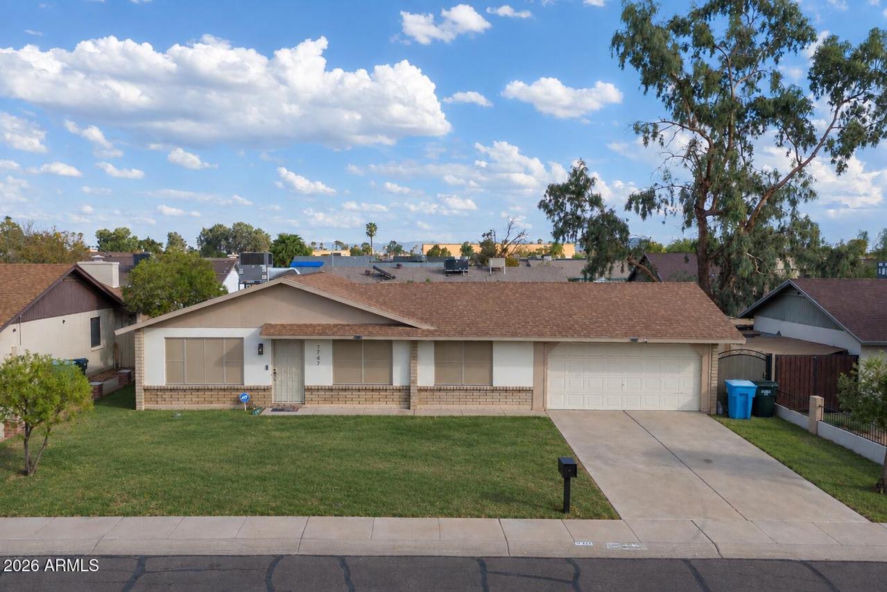 7747 W Flower St., Phoenix, AZ 85033