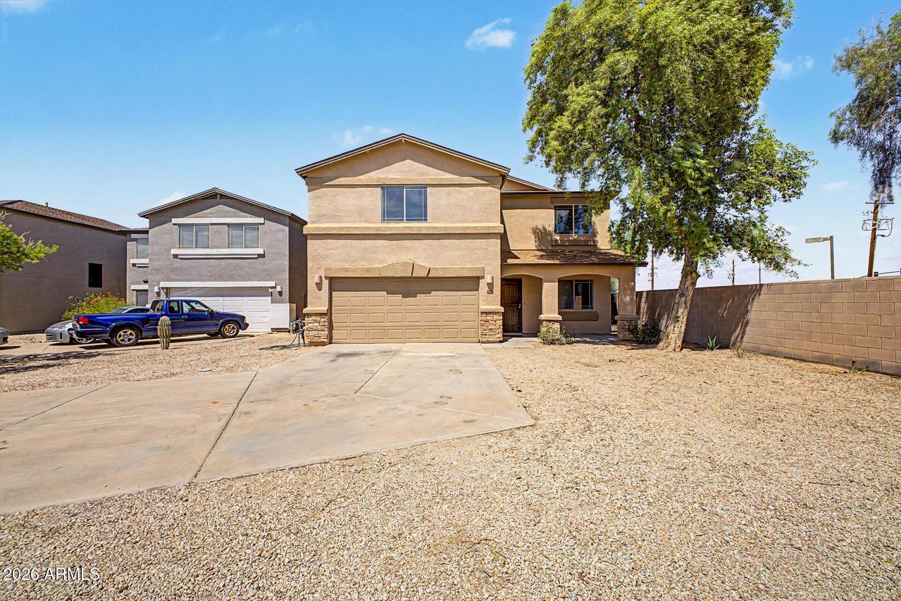 1988 E Silversmith Tr., San Tan Valley, AZ 85143