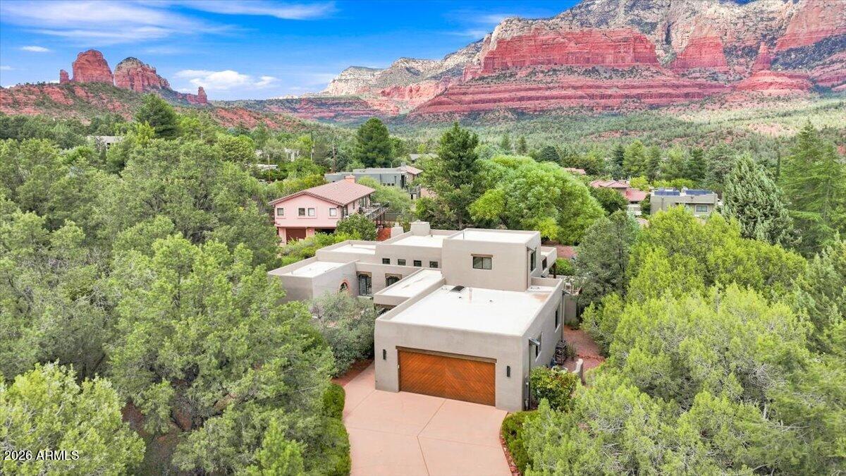 75 Navajo Tr., Sedona, AZ 86336