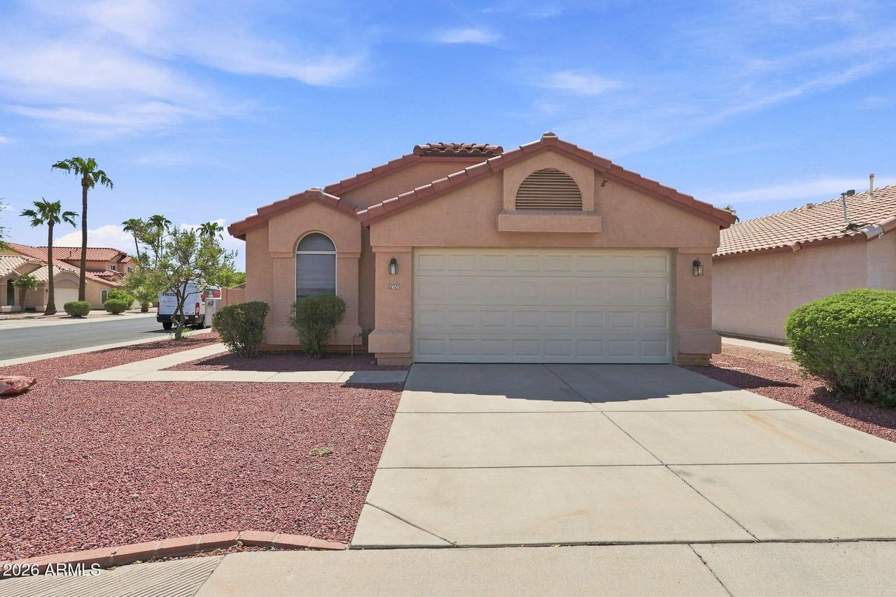 12721 W Palm Ln., Avondale, AZ 85392