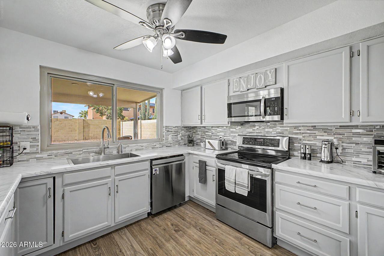 3926 W Mariposa Grande Ln., Glendale, AZ 85310