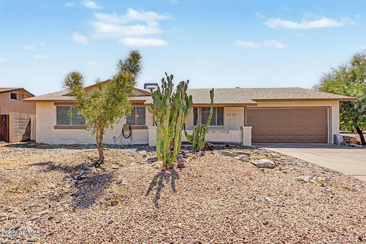 4219 W Sunnyside Ave., Phoenix, AZ 85029