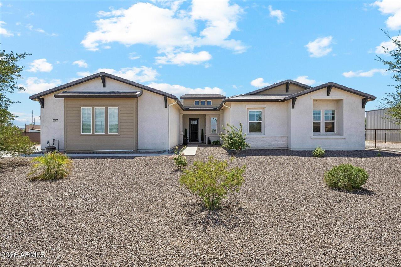 1647 E Lobo St., San Tan Valley, AZ 85140