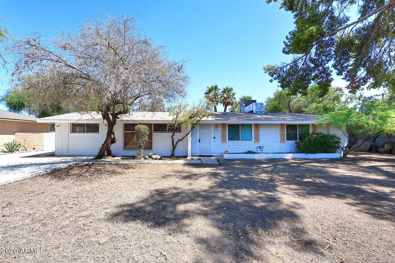 6151 N 9th Ave., Phoenix, AZ 85013