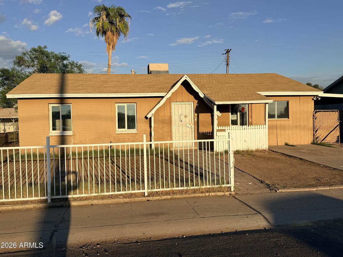3307 N 59th Ave., Phoenix, AZ 85033