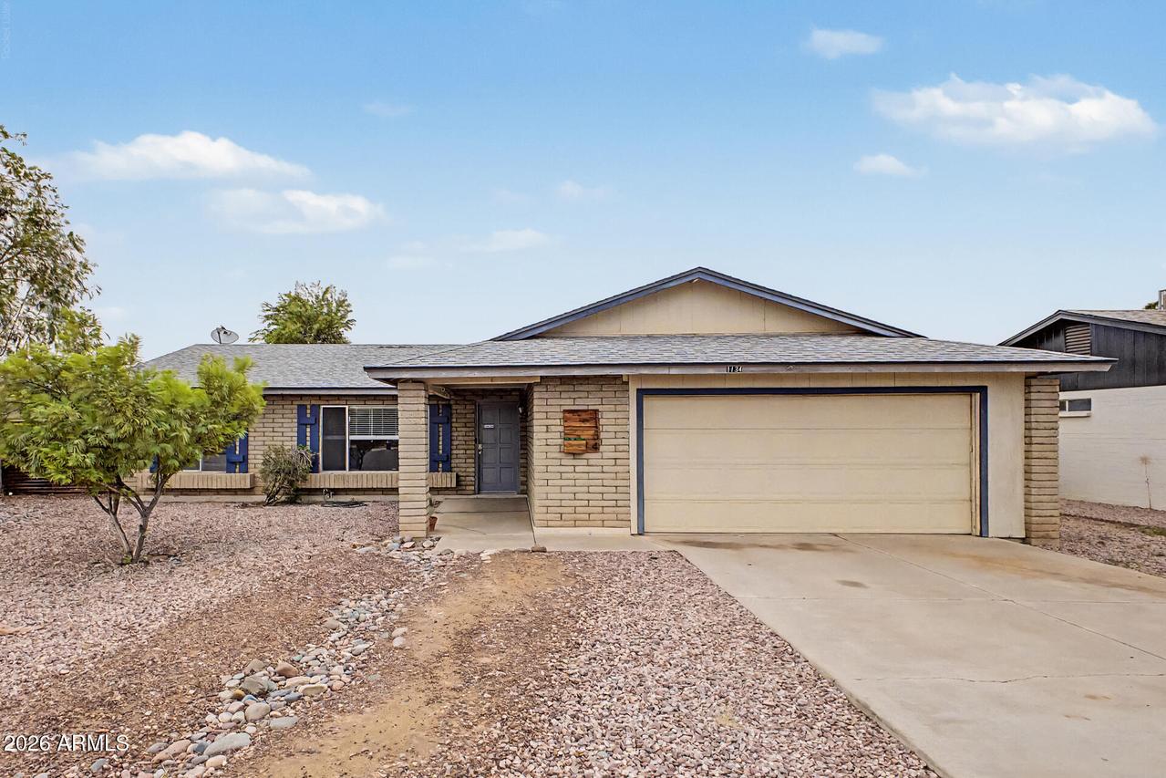 1134 W Hermosa Dr., Tempe, AZ 85282