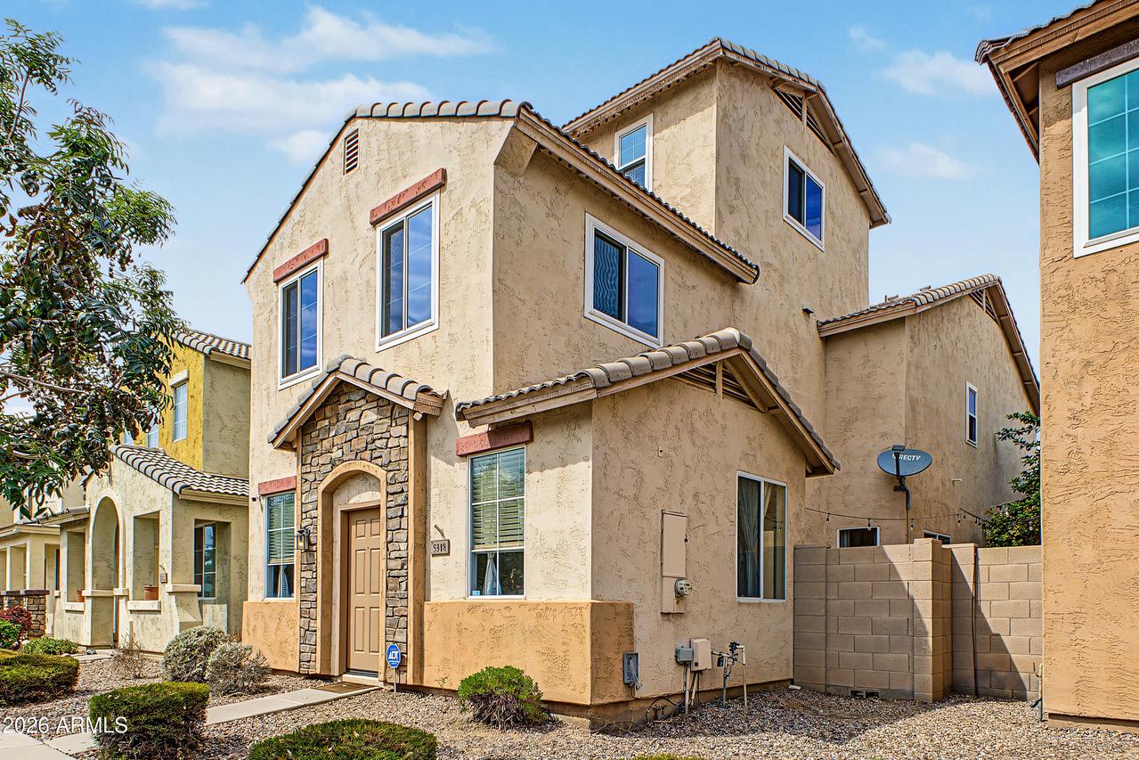 5318 W Albeniz Pl., Phoenix, AZ 85043
