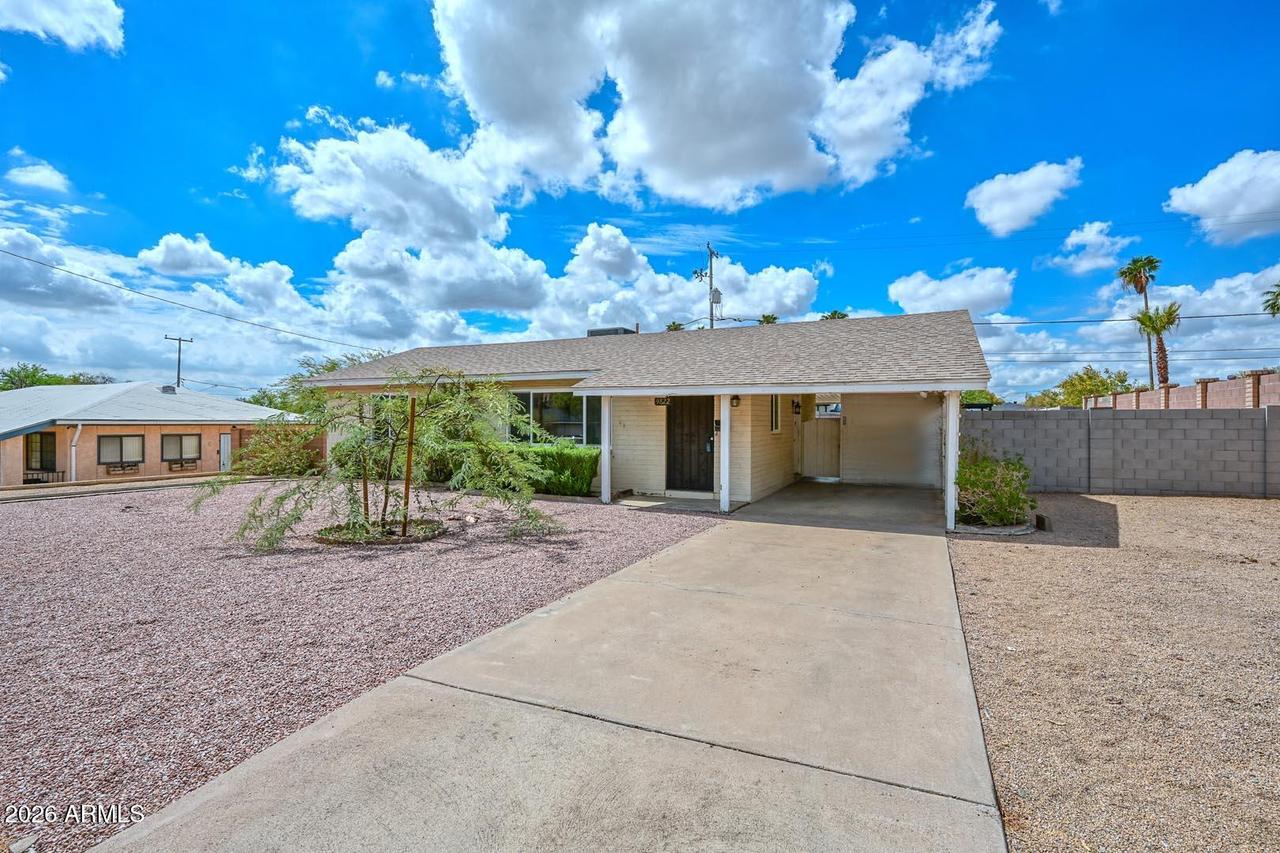 9822 N 4th Ave., Phoenix, AZ 85021