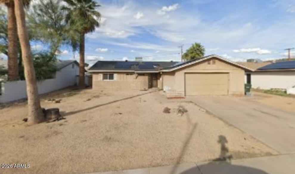 2014 W Willow Ave., Phoenix, AZ 85029