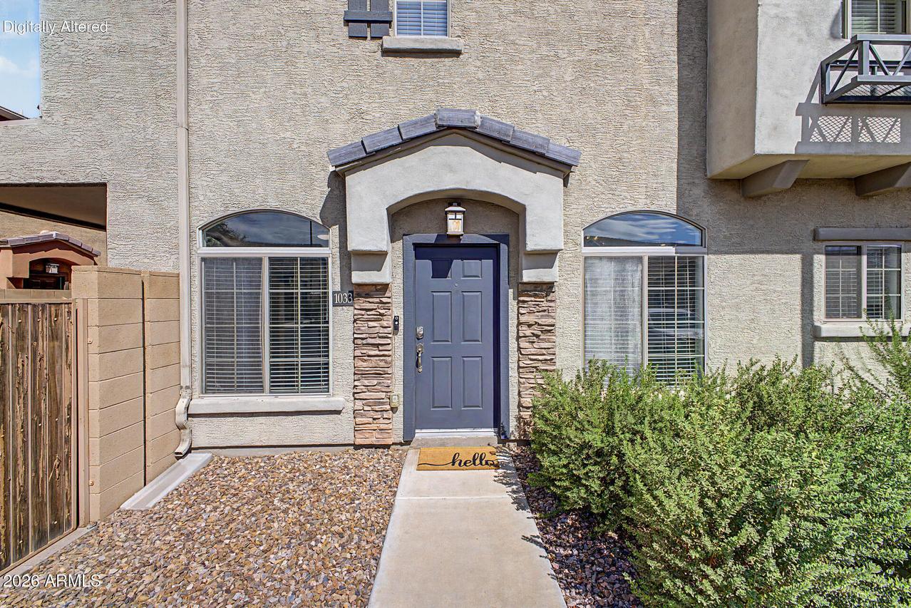 1350 S Greenfield Rd. #1033, Mesa, AZ 85206