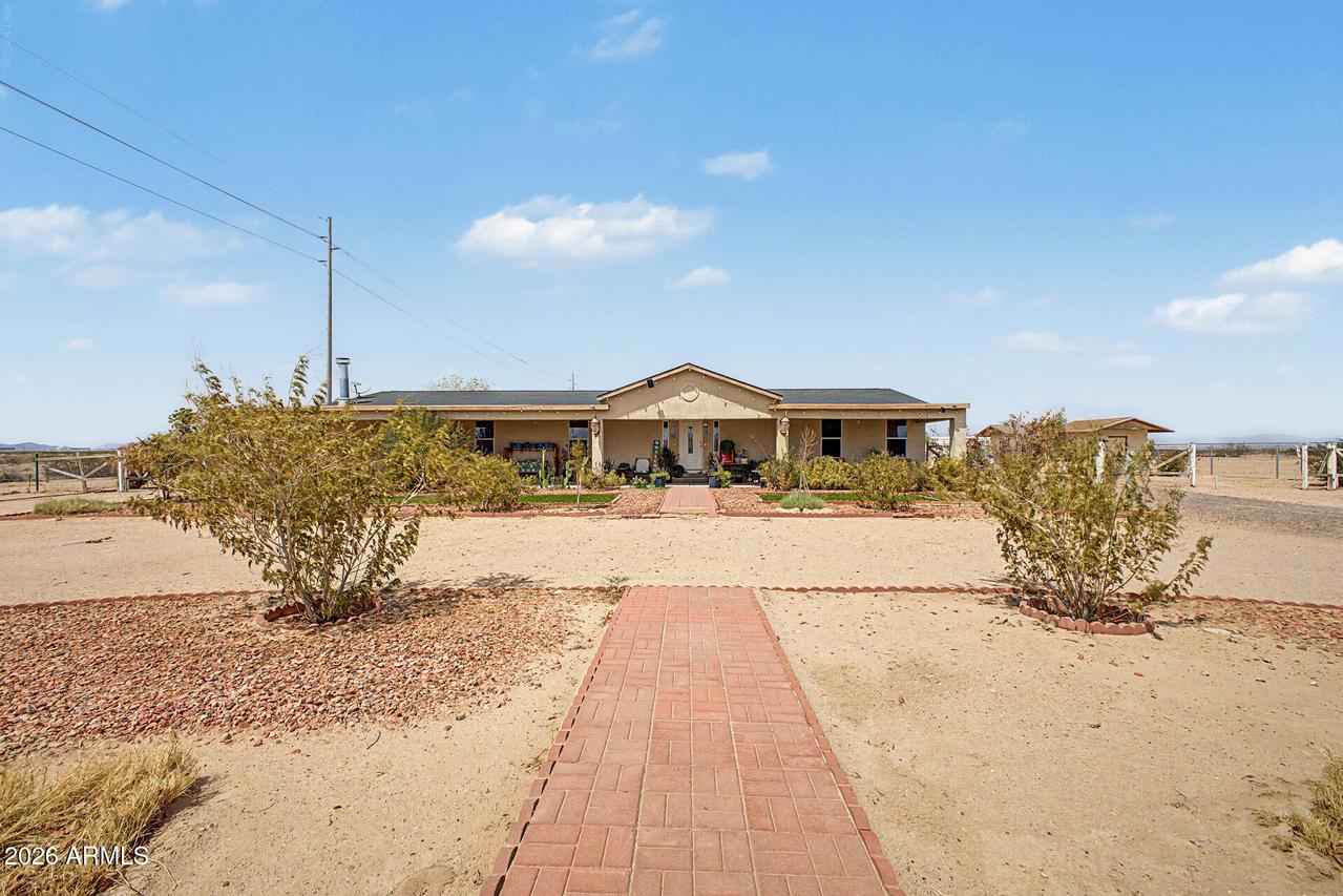 35430 W Steinway Dr., Arlington, AZ 85322