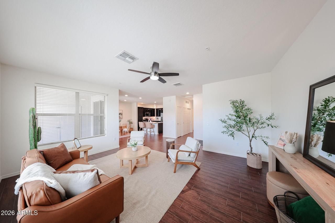 33575 N Dove Lakes Dr. #2033, Cave Creek, AZ 85331