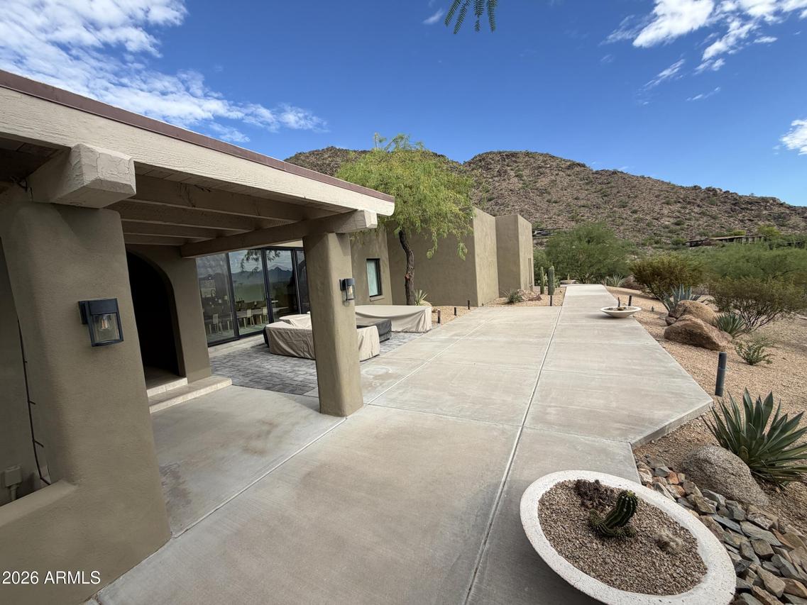 5849 E Hummingbird Ln., Paradise Valley, AZ 85253