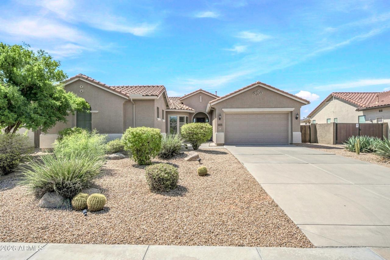 4915 W Faull Dr., New River, AZ 85087