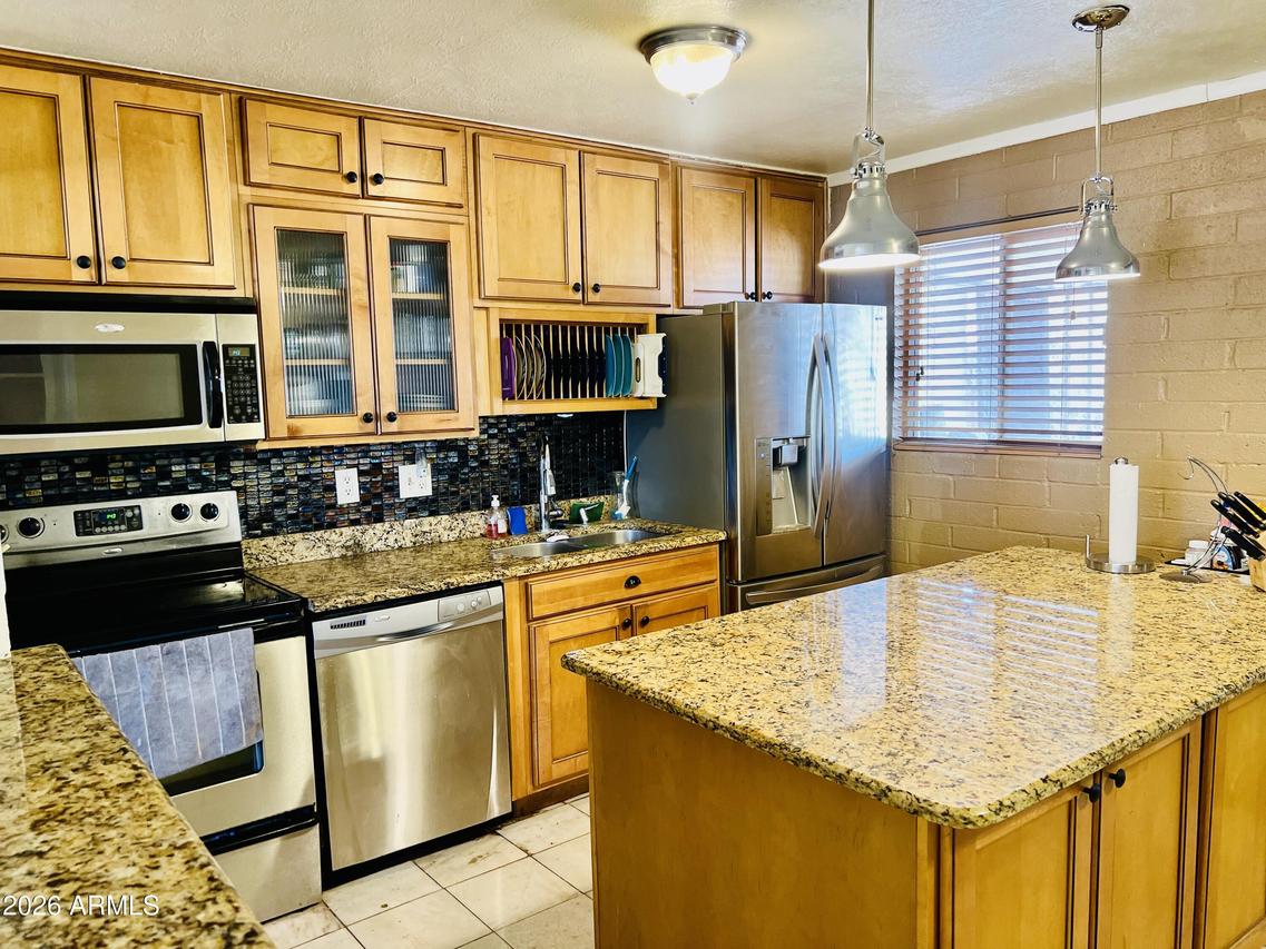 616 E Papago Dr., Tempe, AZ 85288