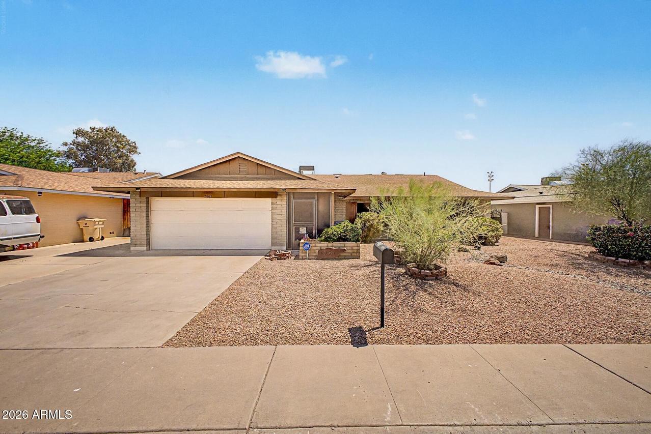 5221 W Evans Dr., Glendale, AZ 85306