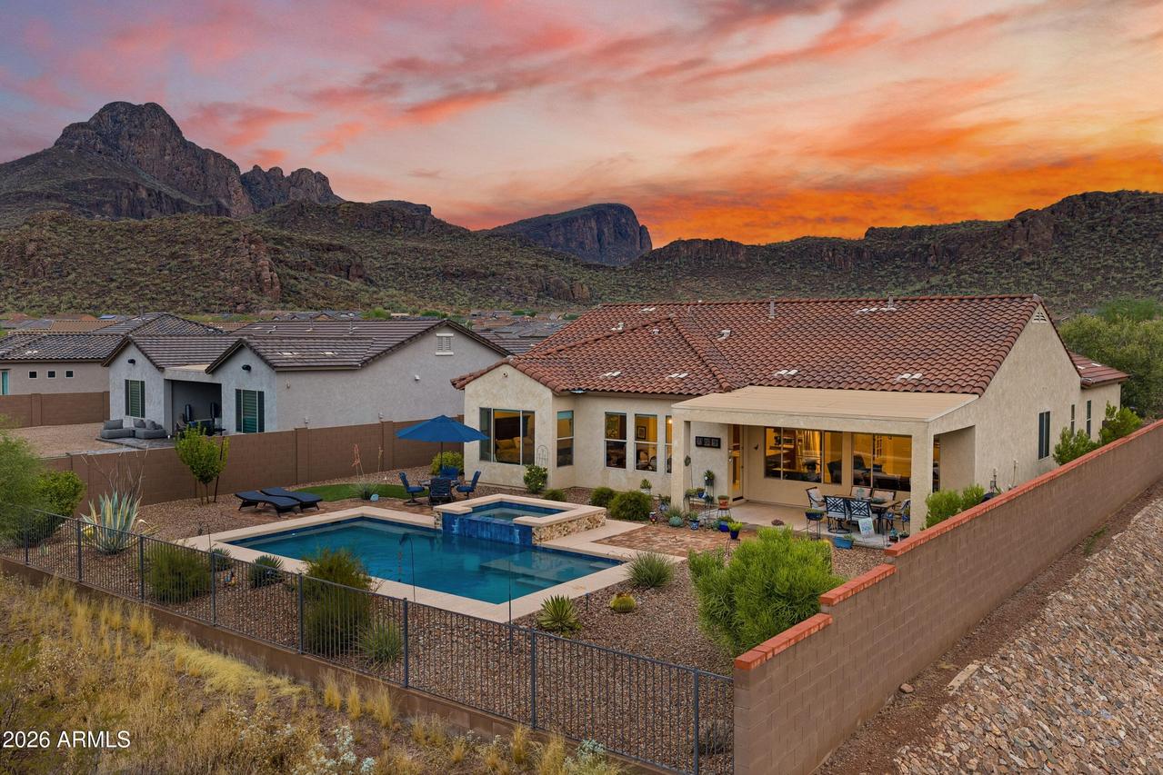 8508 N Van Cleeve Ln., Tucson, AZ 85743