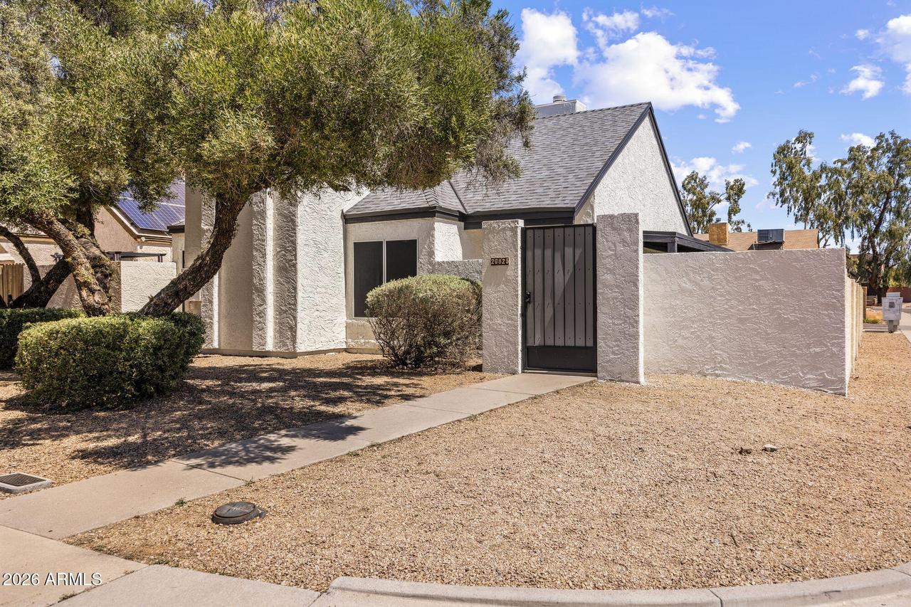 20825 N 22nd Ln., Phoenix, AZ 85027